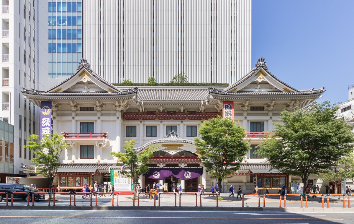 Kabuki-za exterior